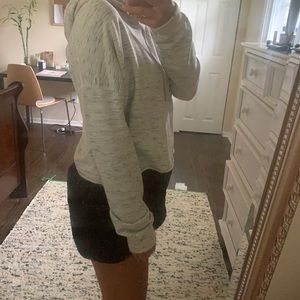 cropped abercrombie hoodie